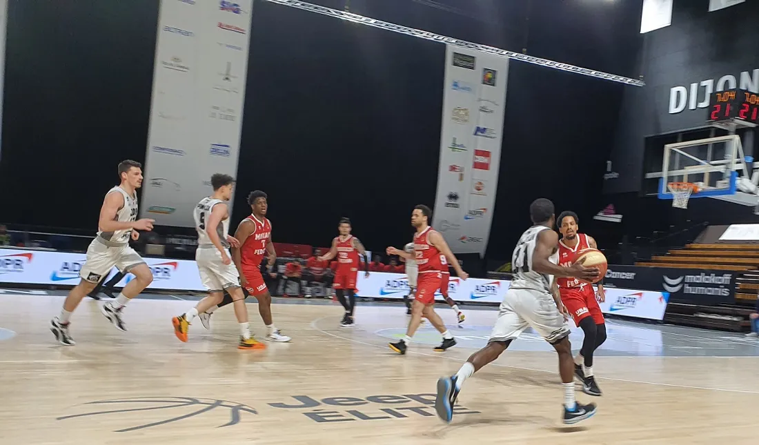 Les basketteurs dijonnais se sont imposés ce dimanche soir face à Roanne